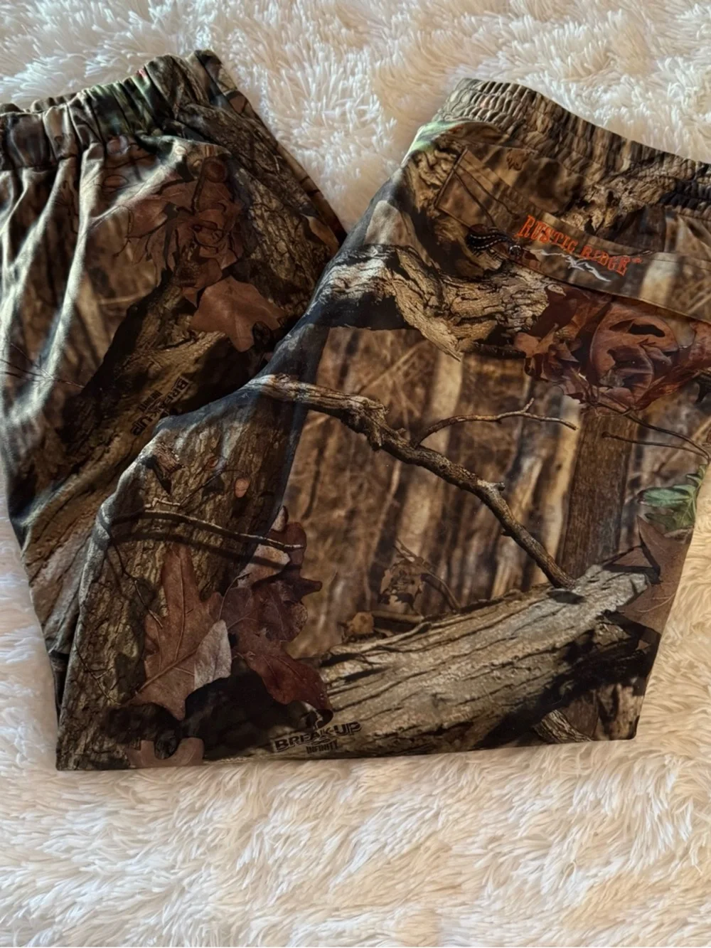 Rustic Ridge Camo Cargo Pants, Large - Picture 2 of 8